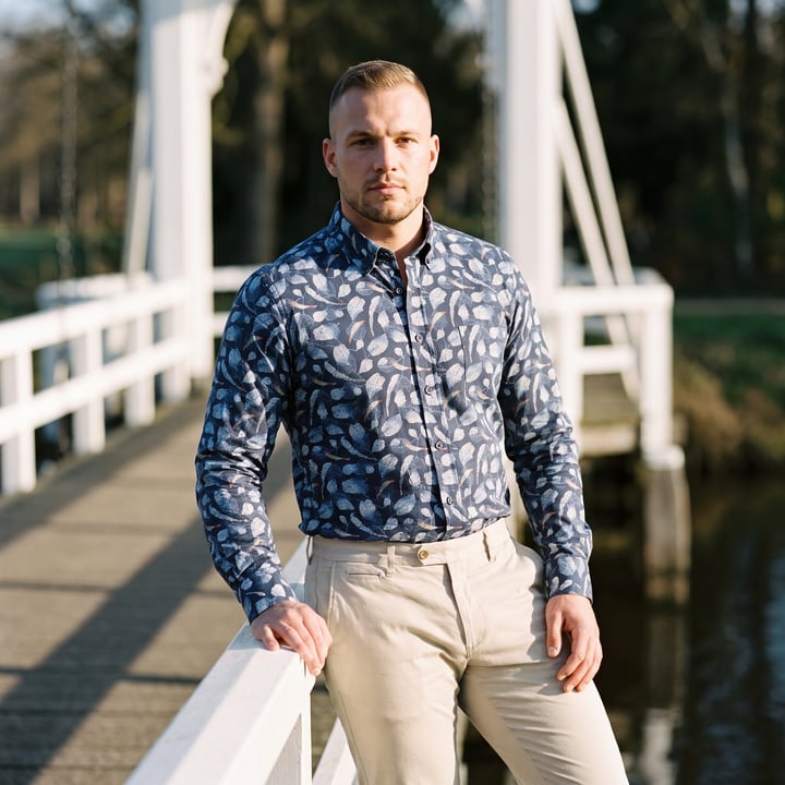 Kaufen Sie Chris Cayne Freizeithemd | Blätterprint | Button-down | 100% Baumwolle | Dunkelblau für nur 49,95 € bei Henk ter Horst fashion